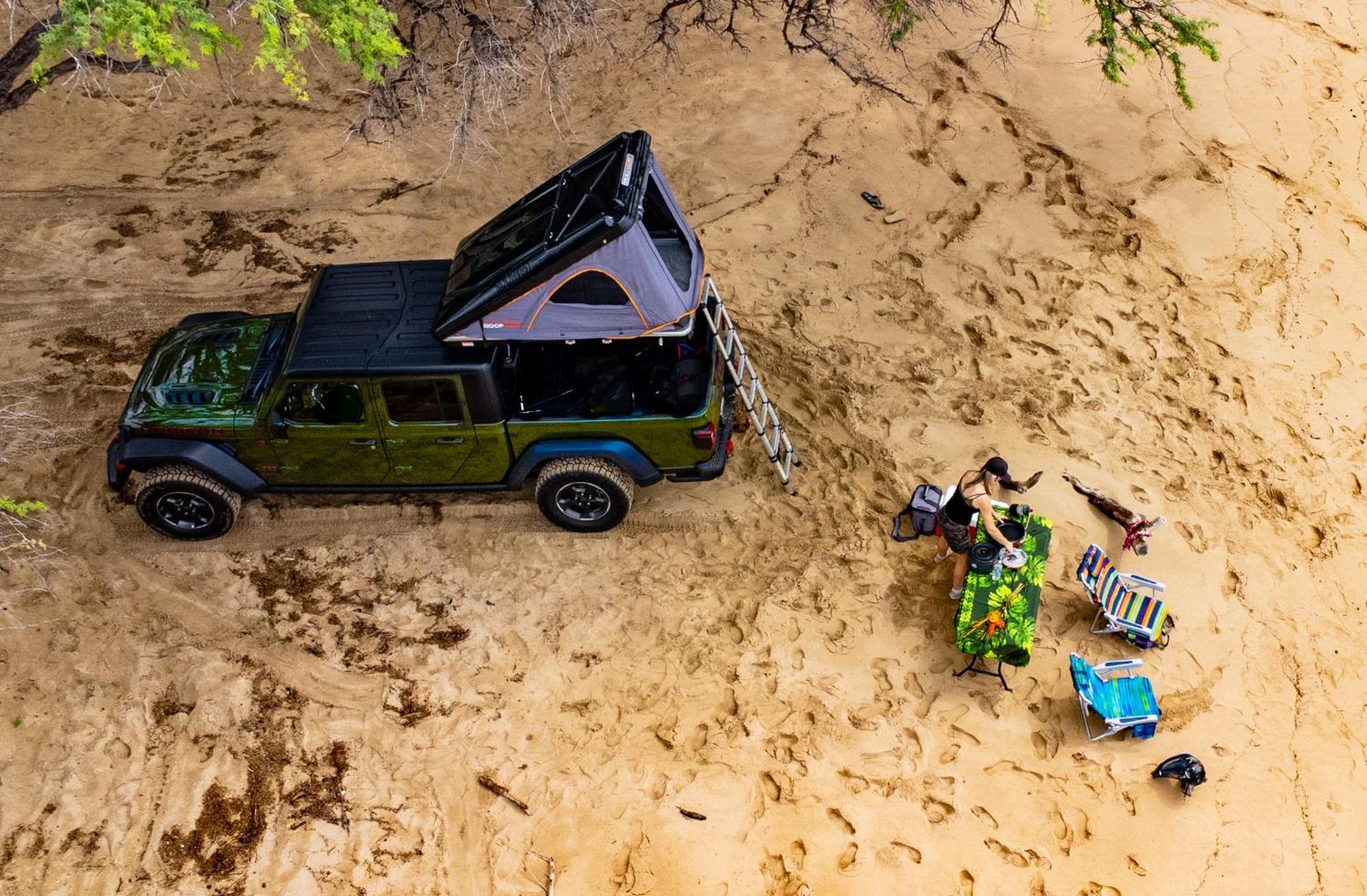 Campcar Maui Jeeps Suvs Hybrid Camper Van Rentals With Equipment And Travel Advice 카훌루이 외부 사진